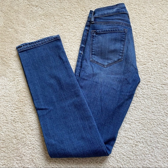 LOFT Modern Straight Medium Wash Jean - Picture 5 of 5
